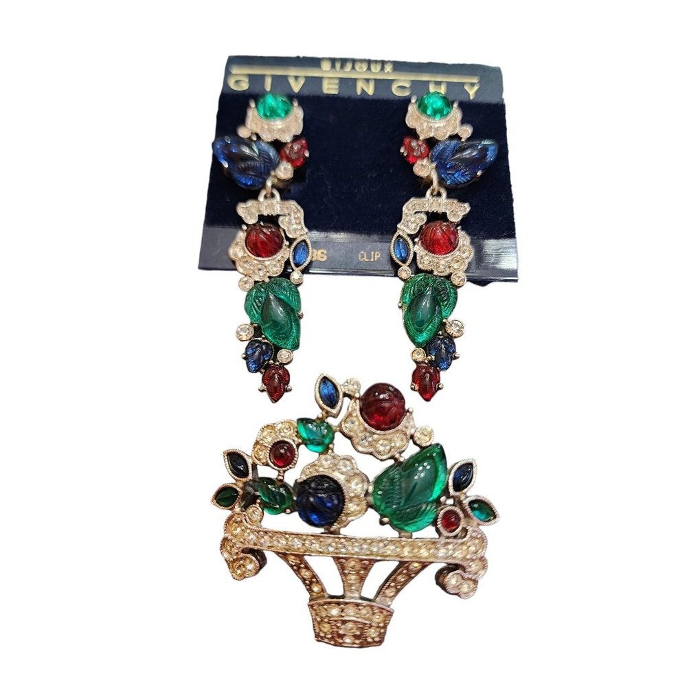 Exceptional Givenchy Paris Signed Glass Rare Fruit Salad Parure (A3631)